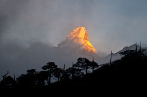 Onwards and Upwards with Lakpa Sherpa