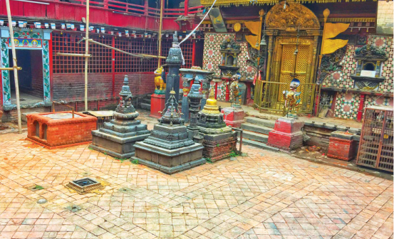 The Trader and the She demon